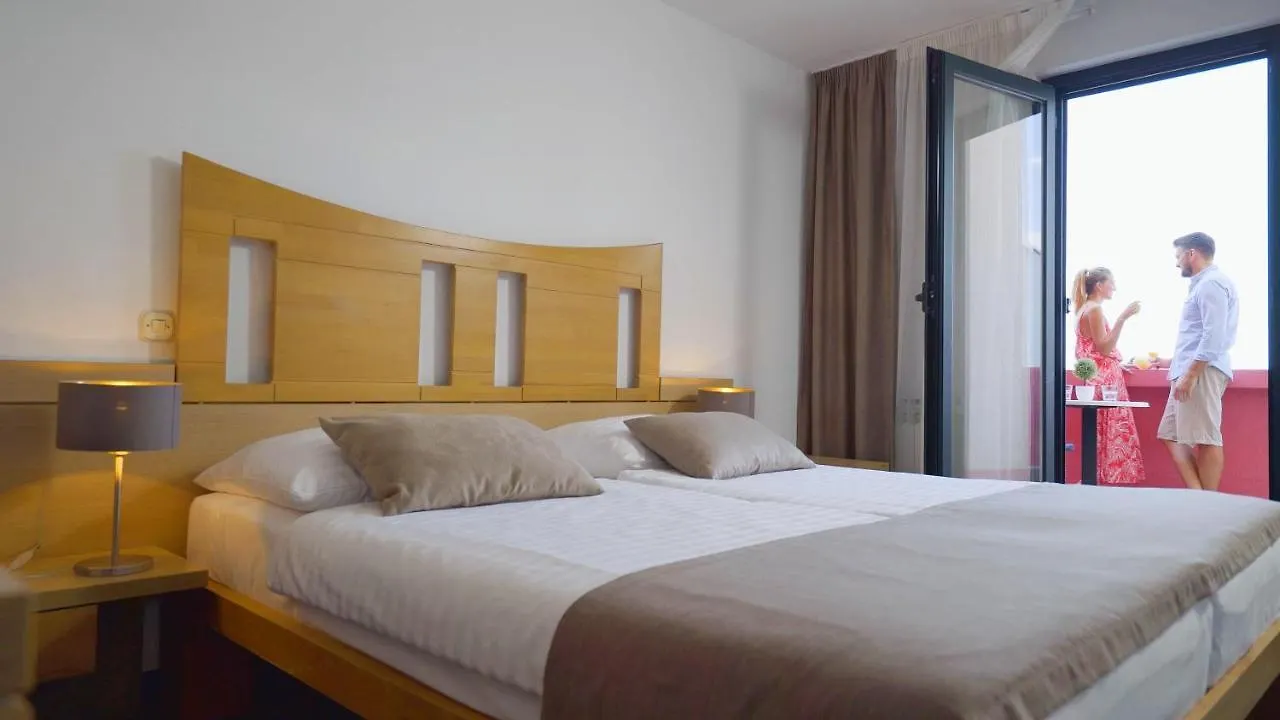 נייביצה Veya Maradiso Hotel By Aminess 3*,  קרואטיה