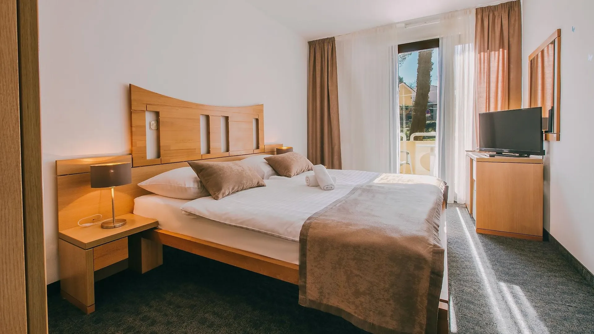 Veya Maradiso Hotel By Aminess Njivice 3*,